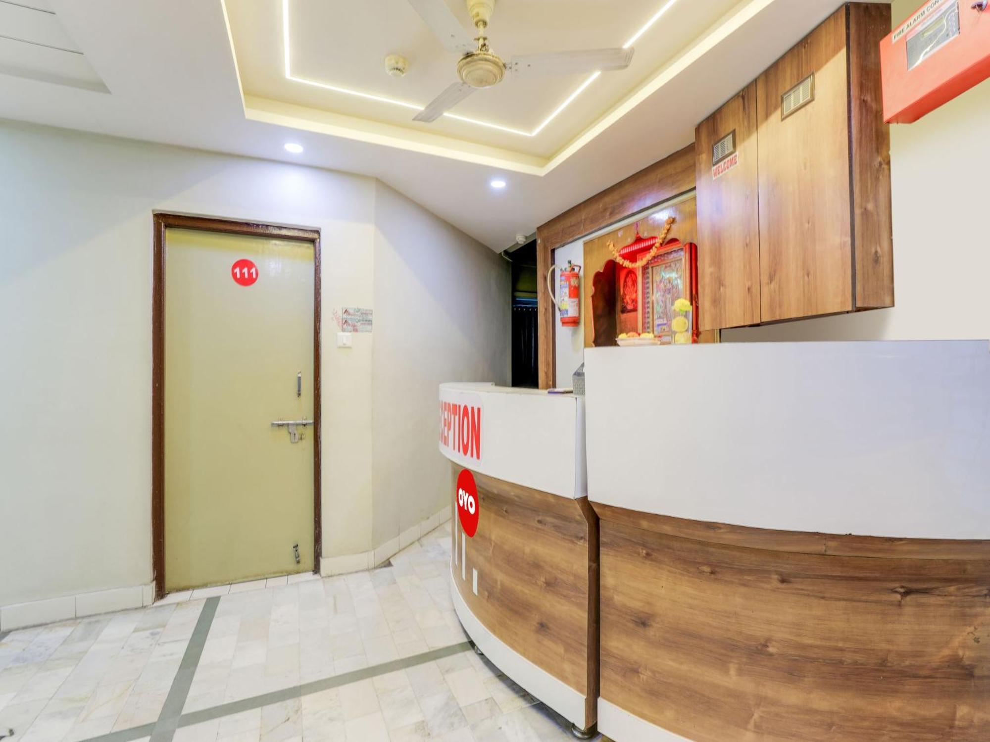 Hotel O Asopalav Naroda Exterior foto