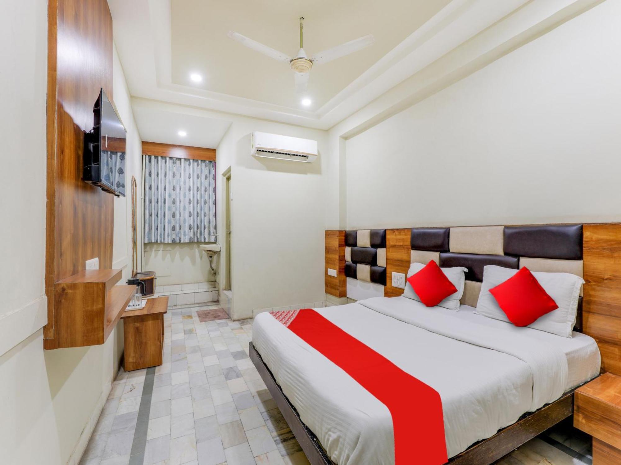 Hotel O Asopalav Naroda Exterior foto